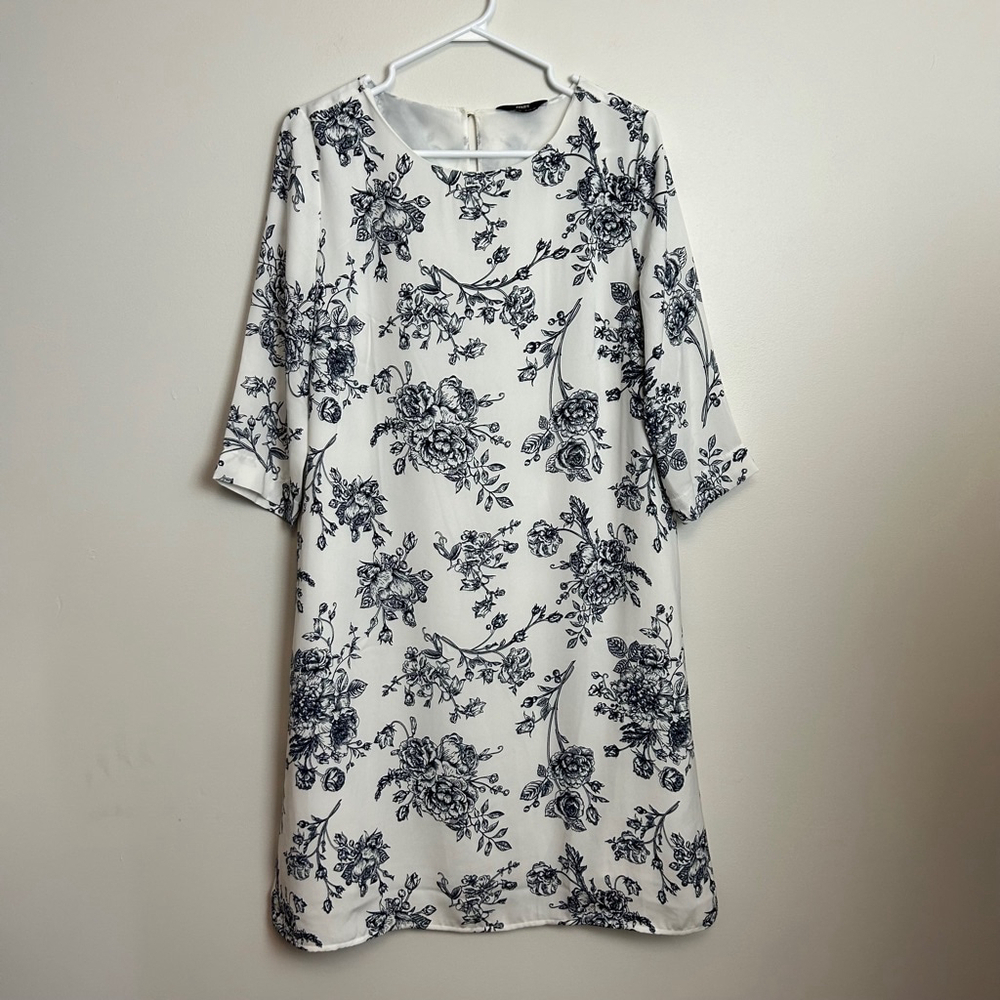 Max US Size 8 Floral Sheath Dress Lined Keyhole Button Romantic Wedding Chic